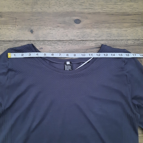 Kari Traa Athletic Long Sleeve Textured Seamless Top Baselayer - Picture 9 of 16